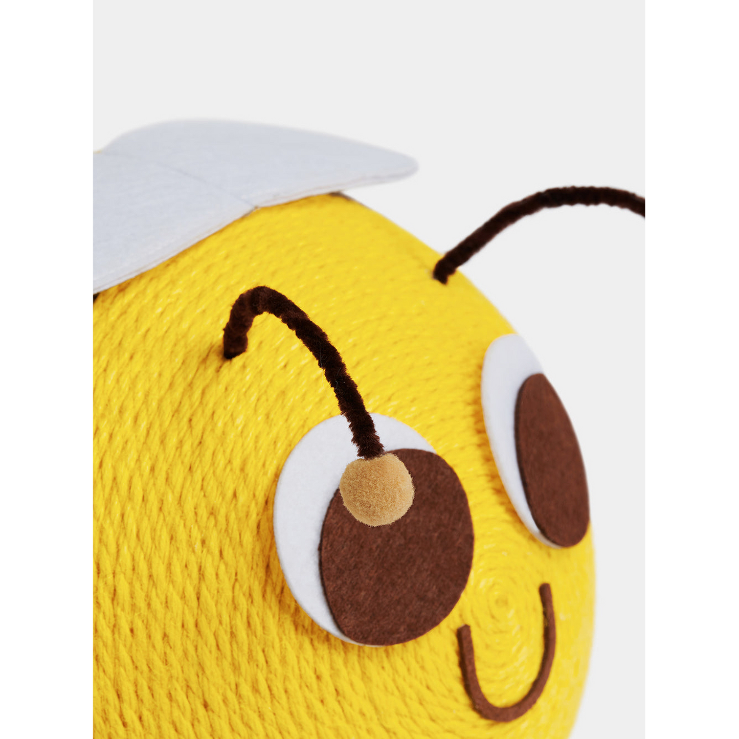 VETRESKA BEE CAT SCATHING BALL