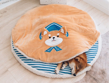 Nautical Style Dorayaki Pet Bed clean SKU product image on white background