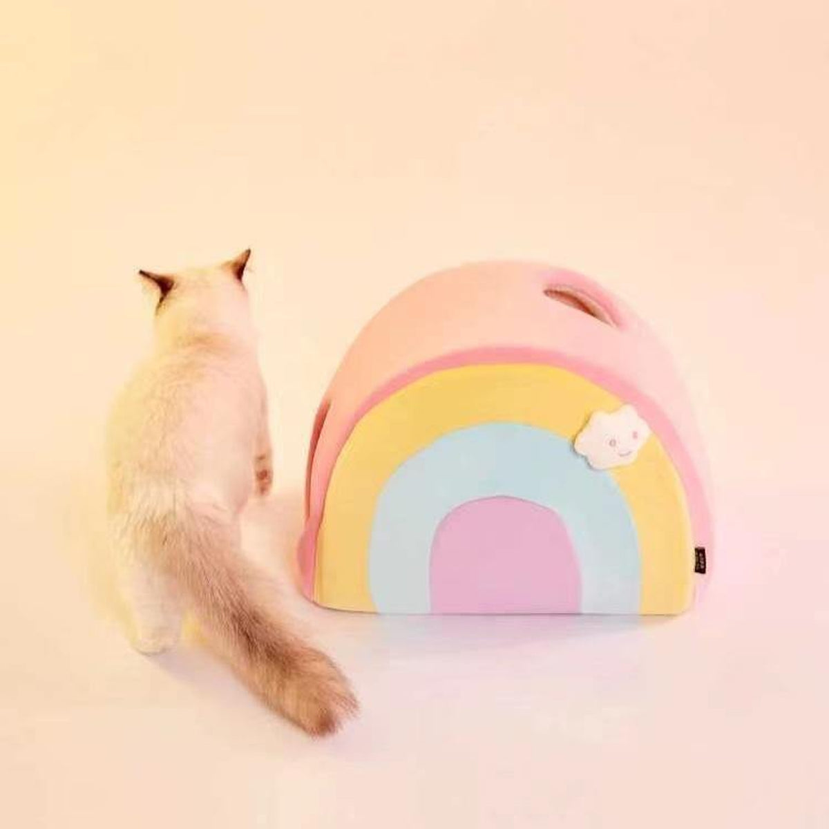 Fukufuku Rainbow Cat Bed detail image 3, square product feature view