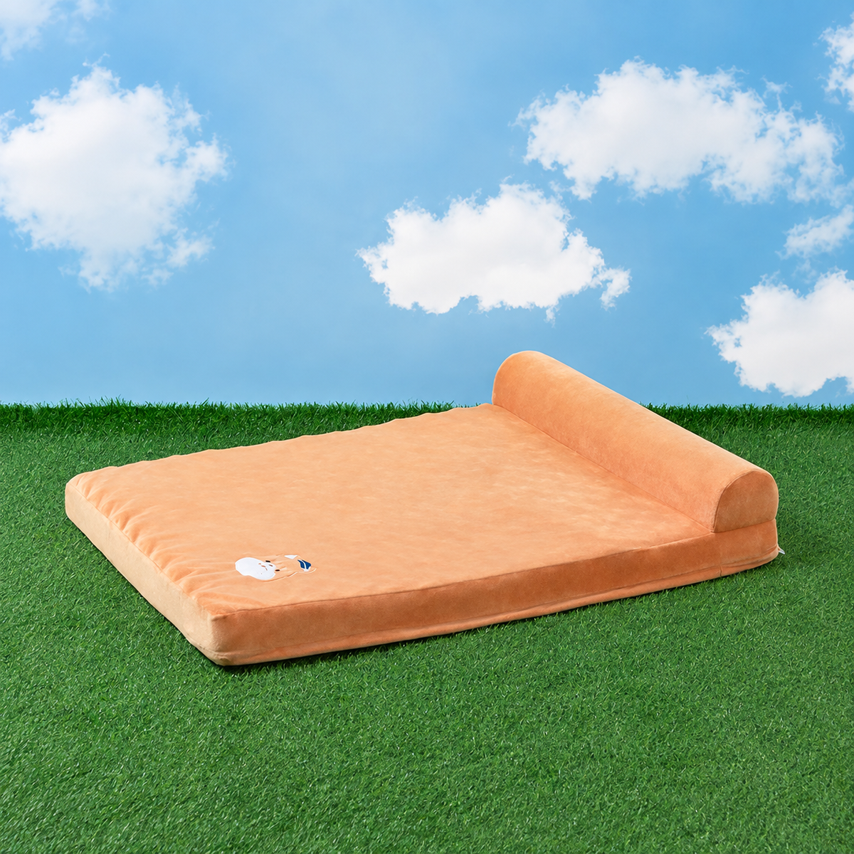 Navy Style Military-Inspired Pet Mattress effective 1:1 continuous background outpaint revision v2, source image 8, no crop