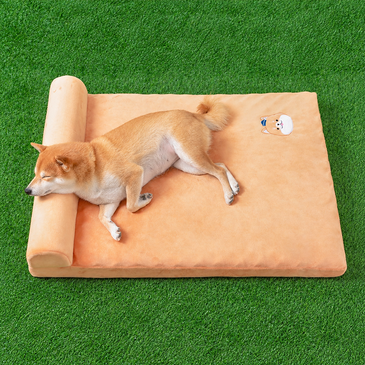 Navy Style Military-Inspired Pet Mattress effective 1:1 continuous background outpaint revision v2, source image 9, no crop