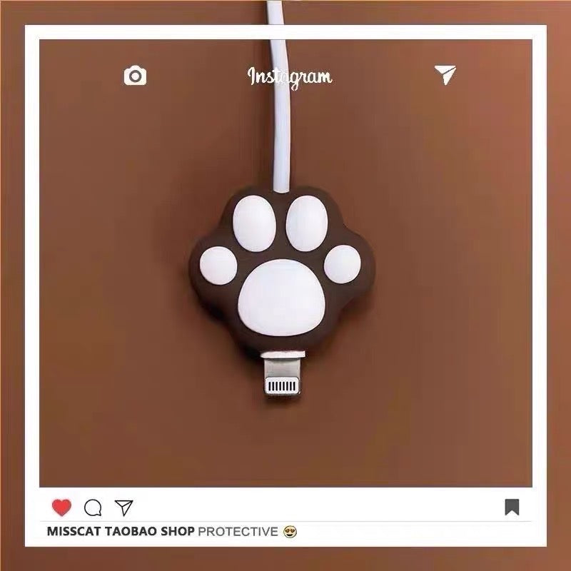Cat Paw Silicone Charging Cable Protector gallery image 03