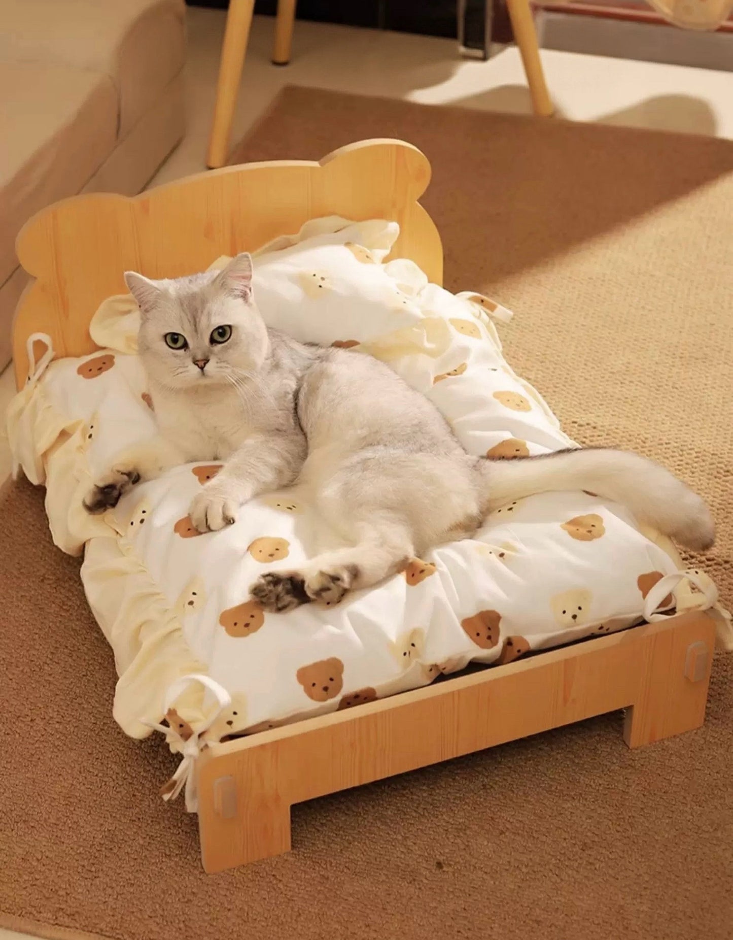 Customized Wooden Pet Bed Personalized Sleeping Habitat for Cat Dog or Rabbit
