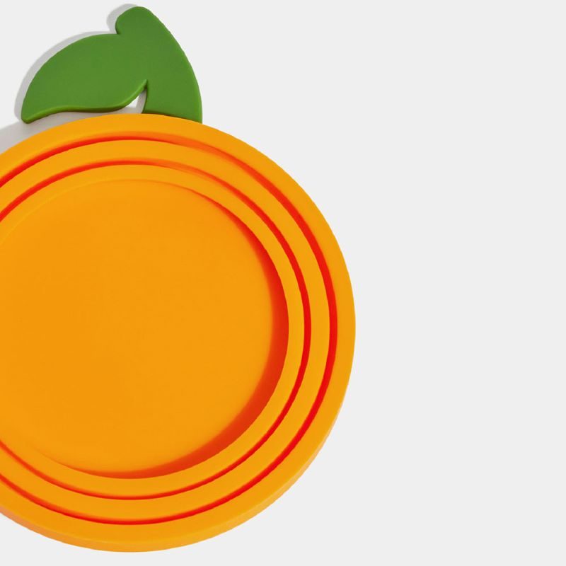 Close-up of the orange VETRESKA Tangerine cat food can lid