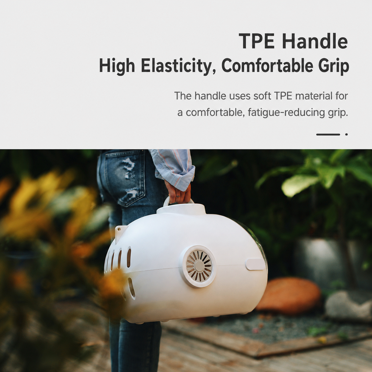 AIWO capsule pet carrier TPE handle [Gallery: Detail]