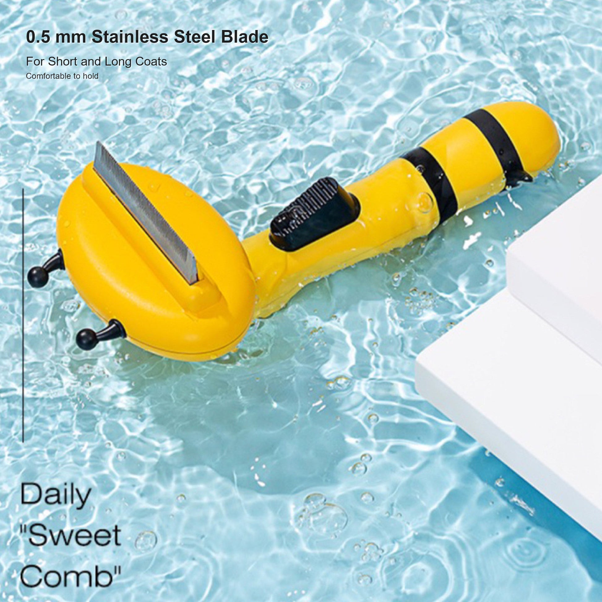 Aiwo bee-shaped deshedding brush for cats and dogs