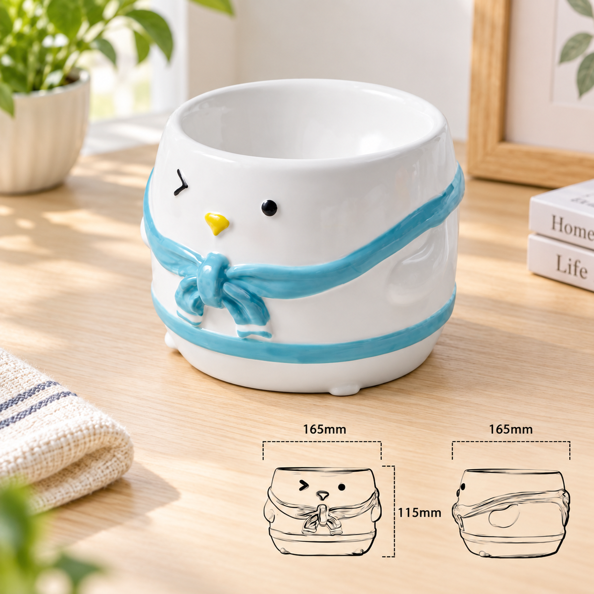 Penguin Cape Ceramic Pet Bowl | detail image 9 | square correction | FULL_FRAME_OUTPAINT_TEXT_LAYOUT_REBUILD | 20260919