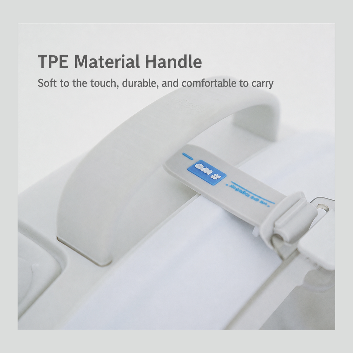 MOBOLI WE pet travel backpack carrier TPE handle detail [Gallery: Detail]