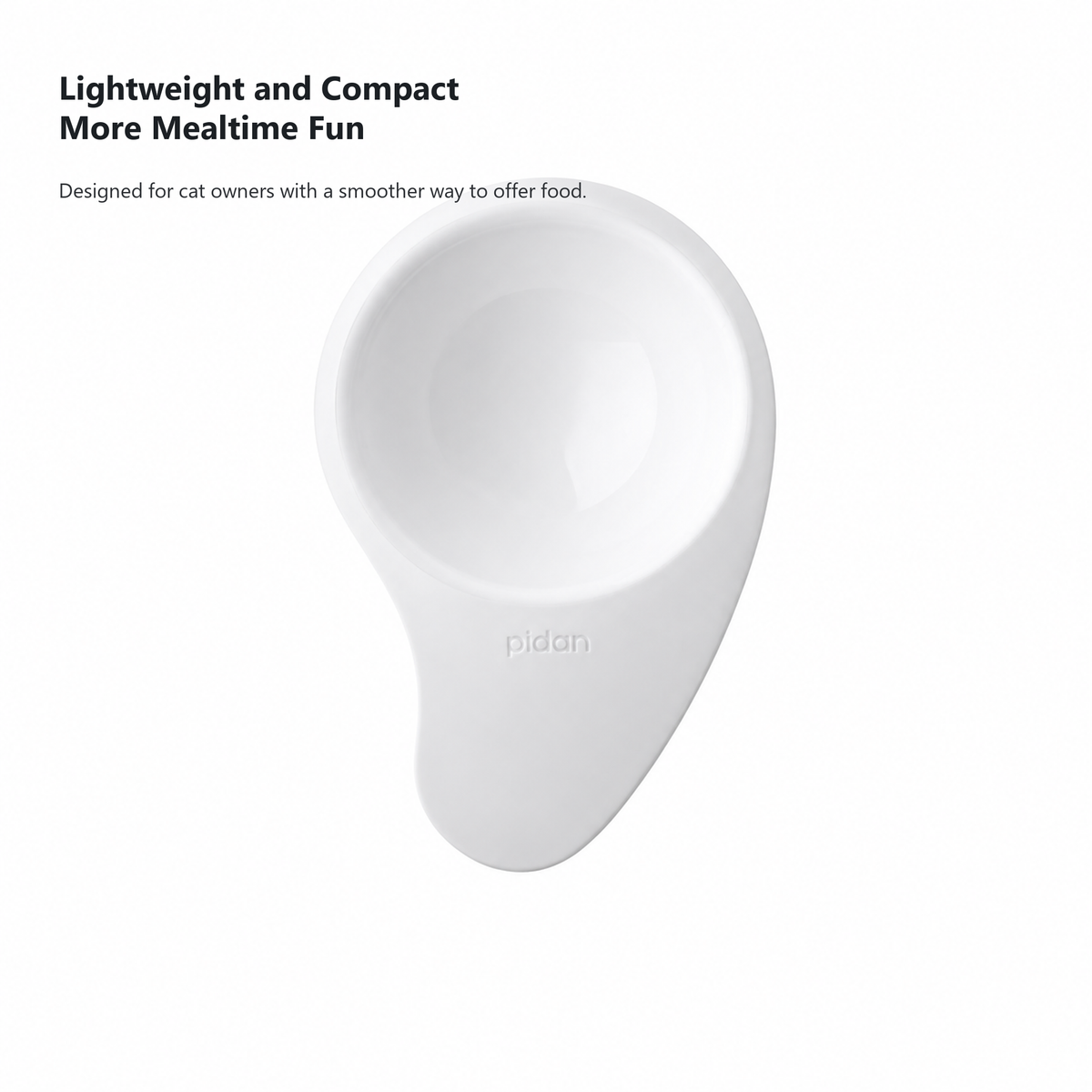 PIDAN Q-shaped cat feeding spoon lightweight compact design full frame outpaint