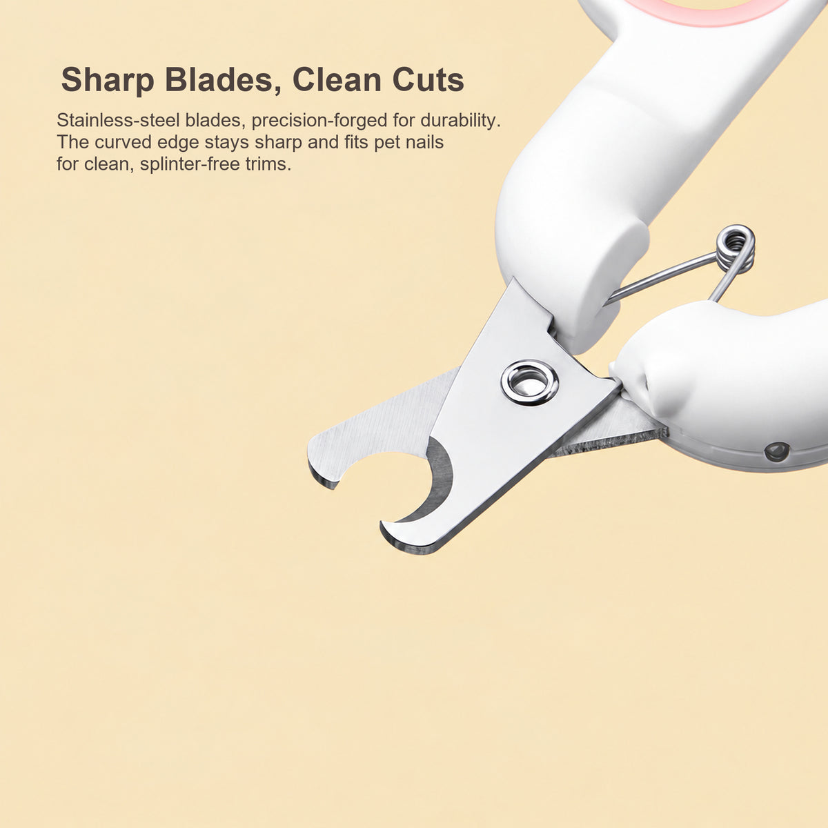 Half-moon stainless steel blade on a Pakeway pet nail clipper