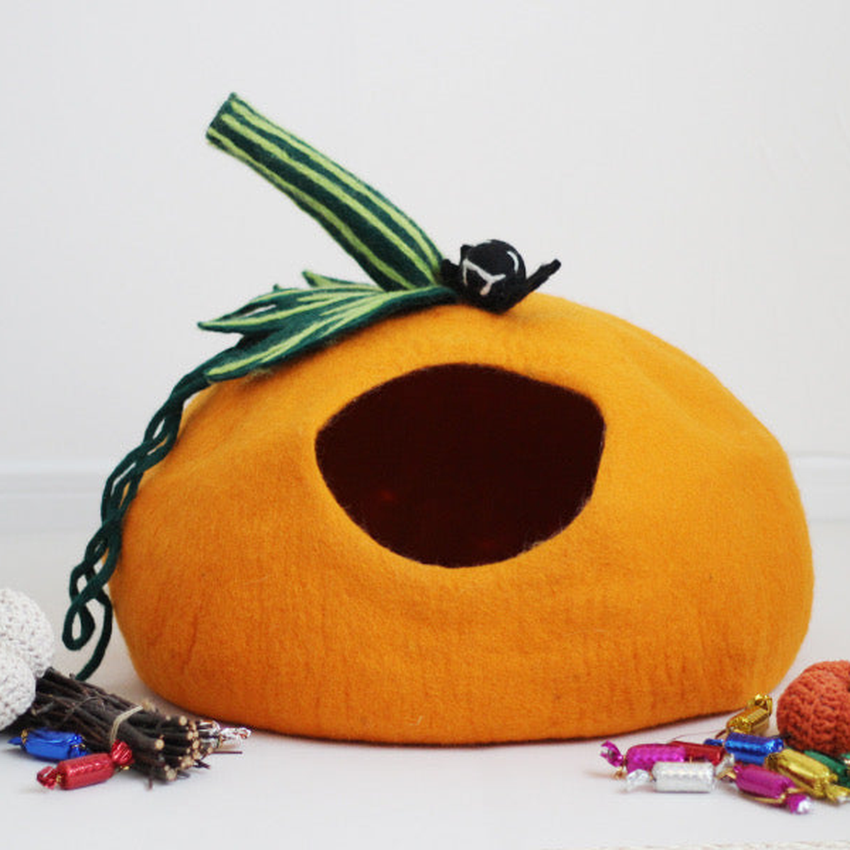 Square corrected orange pumpkin felt cat cave lifestyle image 3