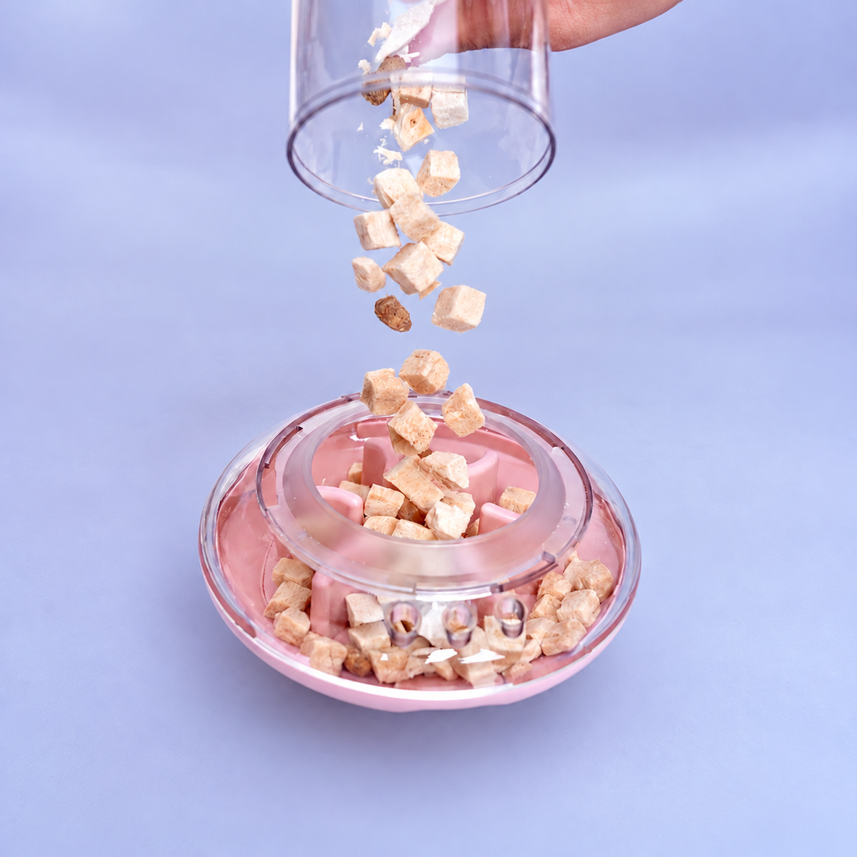 AIWO UFO wobble treat dispensing puzzle toy detail source 07