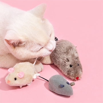 Fofos Three Mouse Escape Set - real cat usage scene