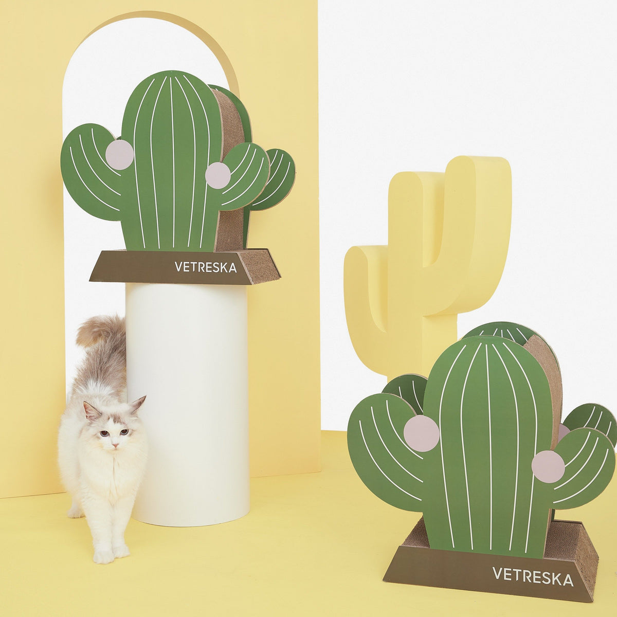 Vetreska Oasis Cactus Cat Scratcher product image 4