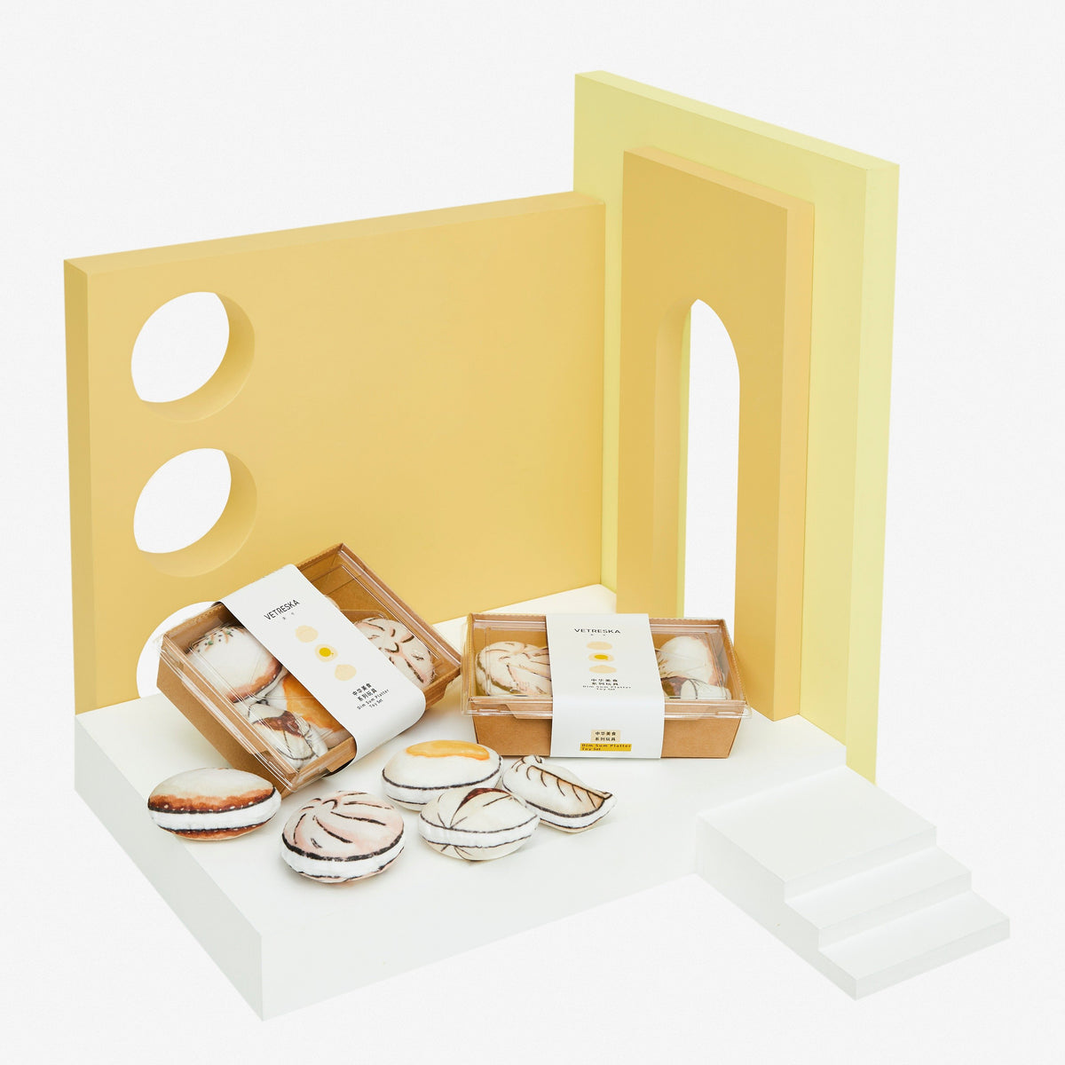 Vetreska Chinese dim sum cat toy set arranged in a yellow display scene